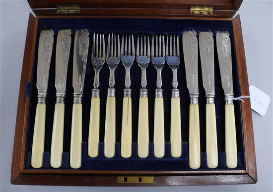 Twelve pairs of silver-bladed fish eaters, cased